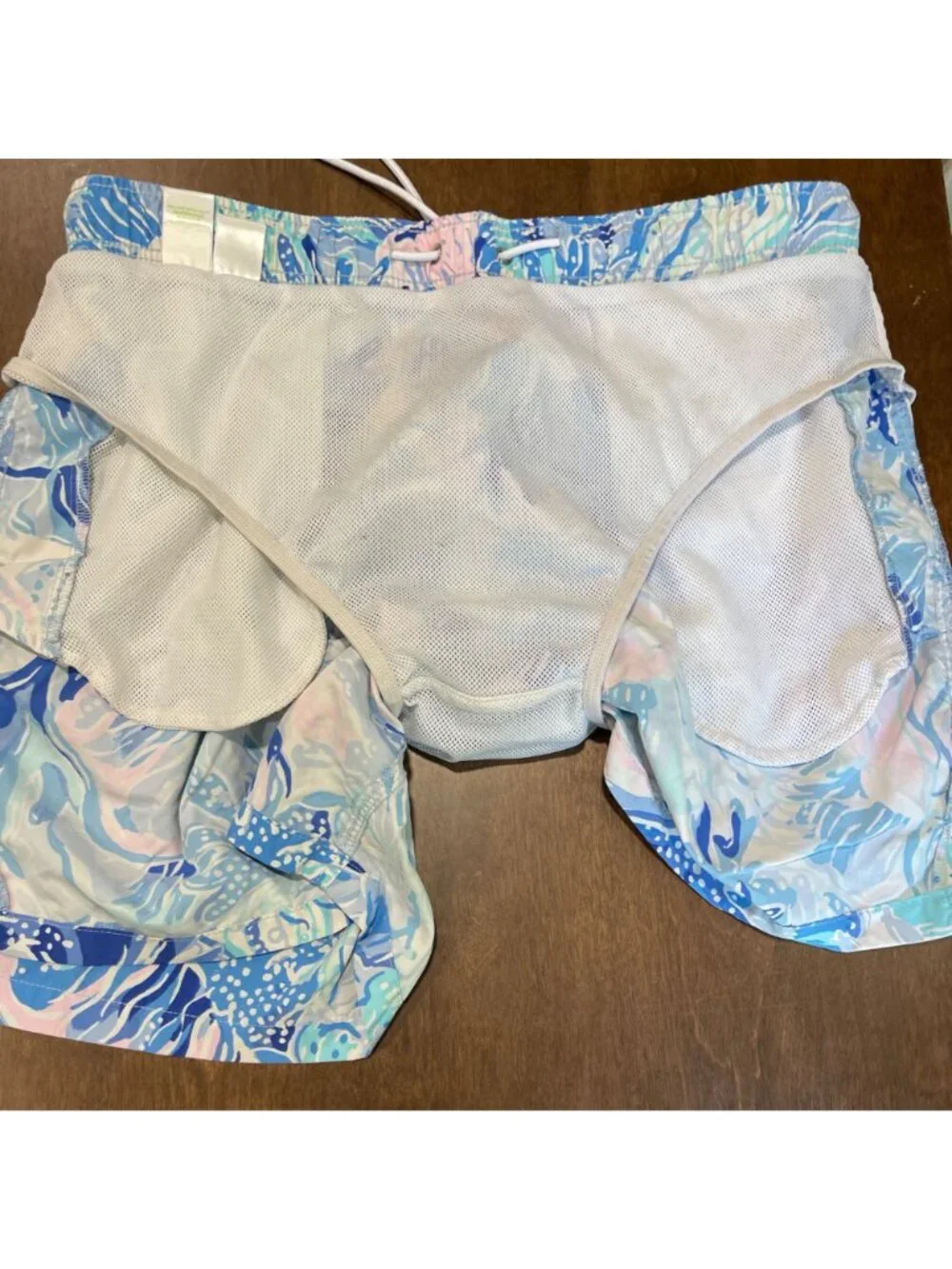 Lilly Pulitzer Capri Swim Trunks Men's‎ Size XL Blue Pink Coral Reef Print Beach